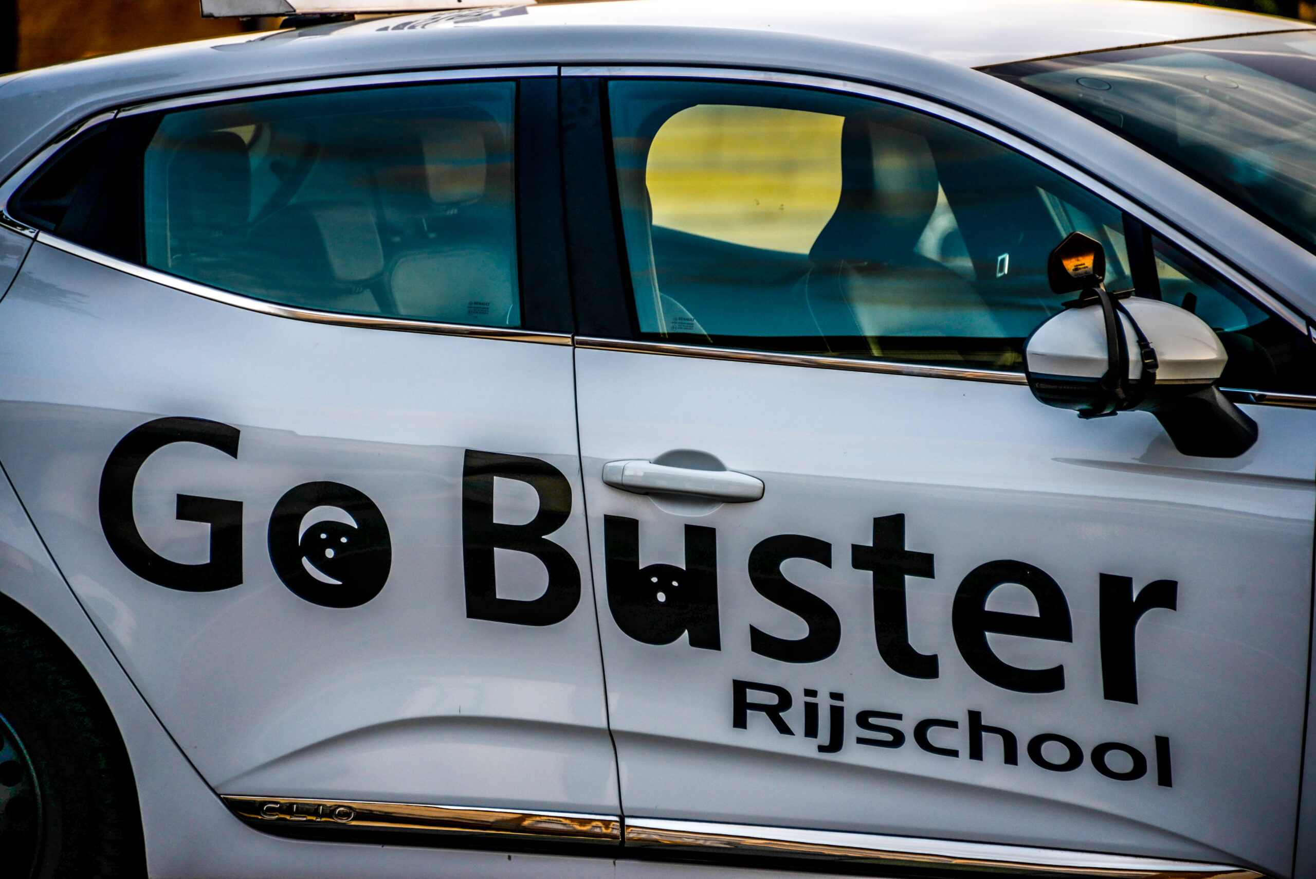 Go Buster rijschool | Zoetermeer Home Cleo